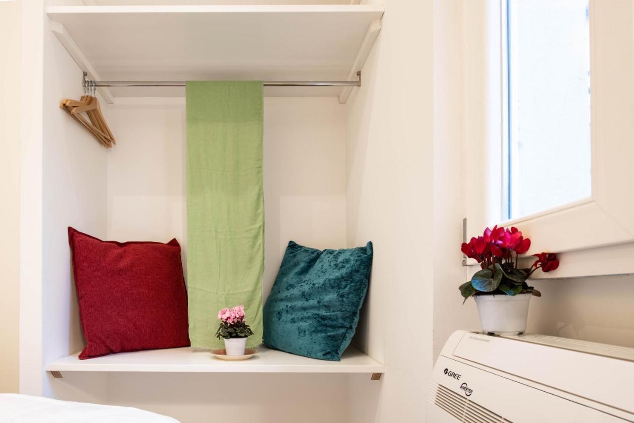Trastevere Colorful Apartment With Terrace! Rome Luaran gambar